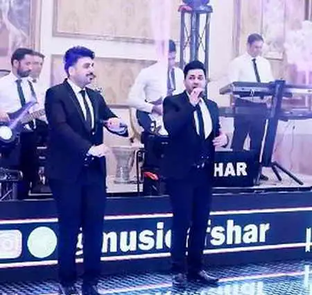  دانلود آهنگ موزیک افشار نازکی مثل گل قلبت با منه