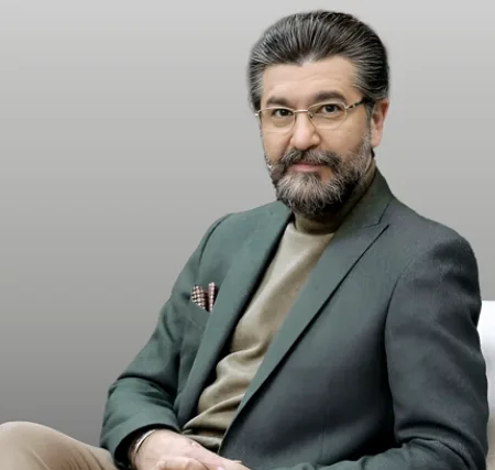 دانلود آهنگ توی این شهر شلوغ یک آشنا کنارم نیست از امیرحسین مدرس