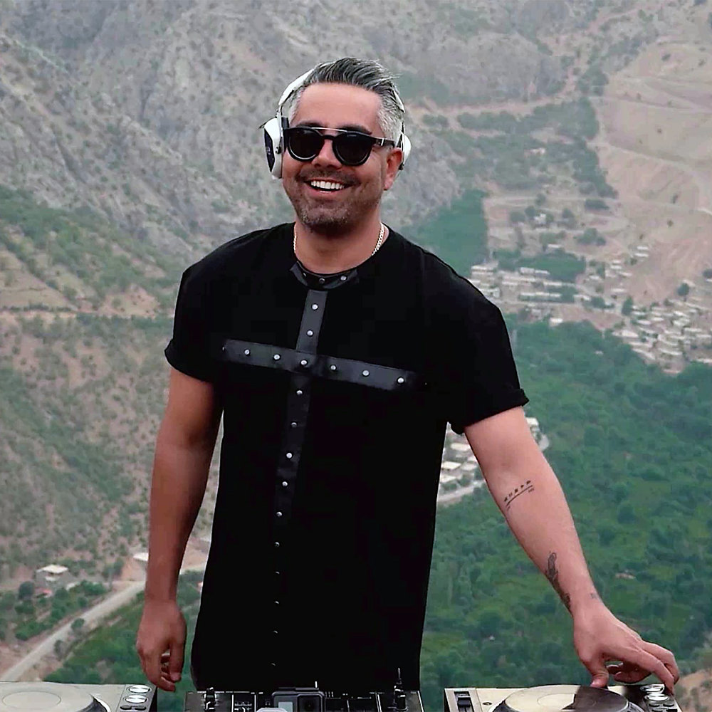 دانلود ریمیکس Weekend Live 6 دانلود ریمیکس Weekend Live 6