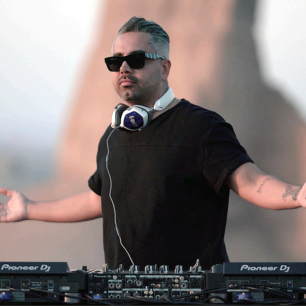 دانلود ریمیکس Weekend Live 7 دانلود ریمیکس Weekend Live 7