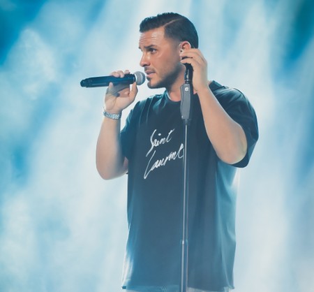 دانلود آهنگ آرمین زارعی دارم هواتو دانلود آهنگ آرمین زارعی دارم هواتو