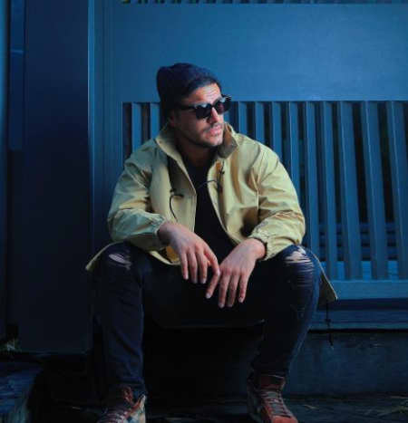 دانلود آهنگ آرمین زارعی دوست دارم دانلود آهنگ آرمین زارعی دوست دارم