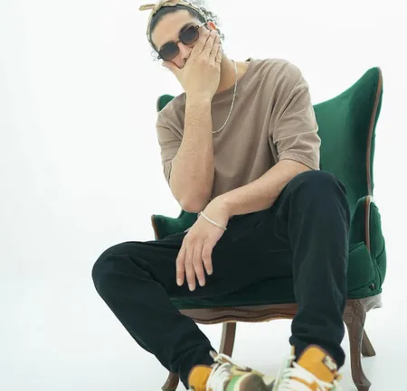 دانلود آهنگ احسان دریادل بطری دانلود آهنگ احسان دریادل بطری