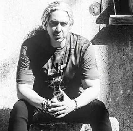 دانلود آهنگ ازت مچکرم دیوونه من مازیار فلاحی دانلود آهنگ ازت مچکرم دیوونه من مازیار فلاحی