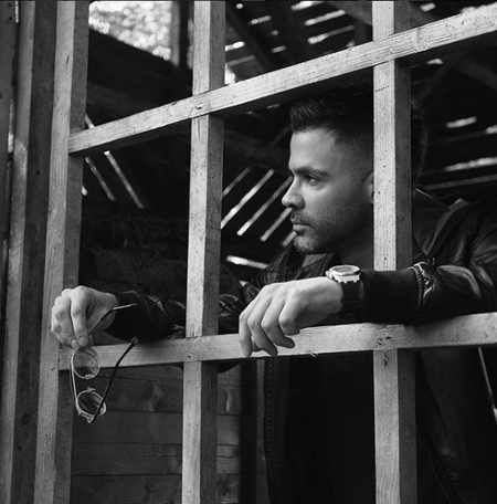 دانلود آهنگ امید حاجیلی و سیروان خسروی عاشقتم دانلود آهنگ امید حاجیلی و سیروان خسروی عاشقتم