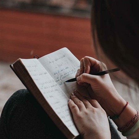 دانلود آهنگ با خاطراتت خدایی چه کنم از مرتضی جعفرزاده دانلود آهنگ با خاطراتت خدایی چه کنم از مرتضی جعفرزاده