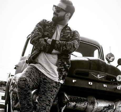 دانلود آهنگ بابک جهانبخش زندگی ادامه داره دانلود آهنگ بابک جهانبخش زندگی ادامه داره