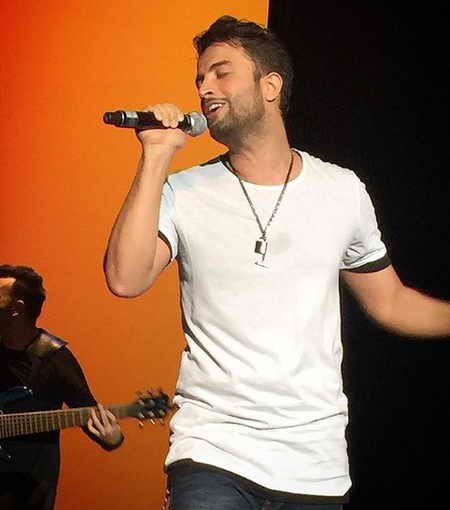 دانلود آهنگ بنیامین بهادری هفته عشق دانلود آهنگ بنیامین بهادری هفته عشق