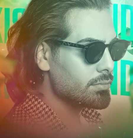 دانلود آهنگ تا که دست میکشی رو سرم جون میگیره کل تنم دانلود آهنگ تا که دست میکشی رو سرم جون میگیره کل تنم