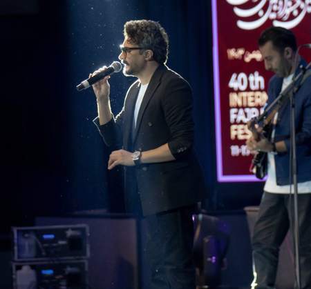 دانلود آهنگ حال خوش من با تو پایان ندارد دانلود آهنگ حال خوش من با تو پایان ندارد