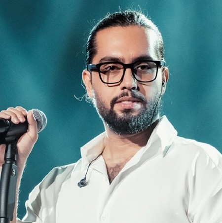 دانلود آهنگ حامیم چشماتو ببند به من یه چند دقیقه گوش کن دانلود آهنگ حامیم چشماتو ببند به من یه چند دقیقه گوش کن