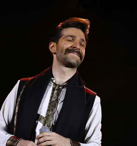 دانلود آهنگ حمید هیراد مات چشماتم همین دانلود آهنگ حمید هیراد مات چشماتم همین