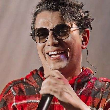 دانلود آهنگ خاطره ها مال خودت من دیگ دارم میرم دانلود آهنگ خاطره ها مال خودت من دیگ دارم میرم