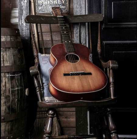 دانلود آهنگ دورهمیم ولی جات خالیه با گیتار دانلود آهنگ دورهمیم ولی جات خالیه با گیتار