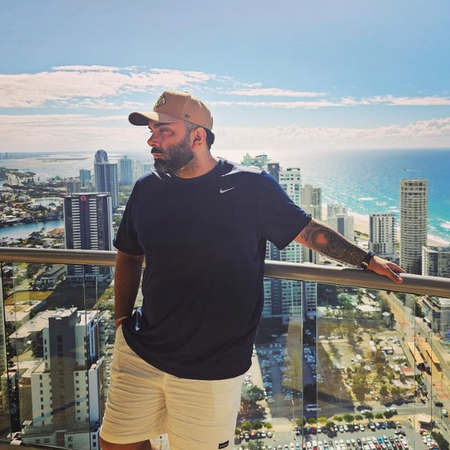 دانلود آهنگ دیگه به قلب ما یه سر نمیزنی دانلود آهنگ دیگه به قلب ما یه سر نمیزنی