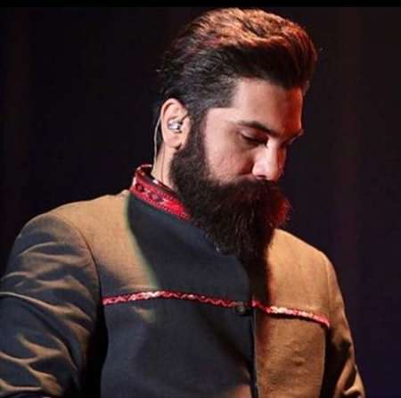 دانلود آهنگ روز اول که میخندیدی علی زند وکیلی دانلود آهنگ روز اول که میخندیدی علی زند وکیلی