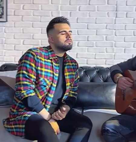 دانلود آهنگ زیباترین زیبای دنیای منی تو دانلود آهنگ زیباترین زیبای دنیای منی تو