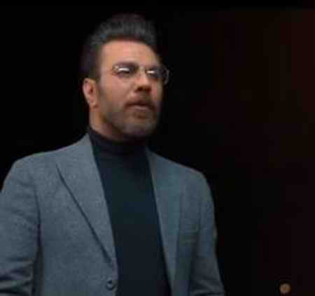 دانلود آهنگ سر هیچ و پوچ دنیا گرشا رضایی دانلود آهنگ سر هیچ و پوچ دنیا گرشا رضایی