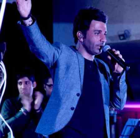 دانلود آهنگ سریال آرام میگیریم علی لهراسبی دانلود آهنگ سریال آرام میگیریم علی لهراسبی