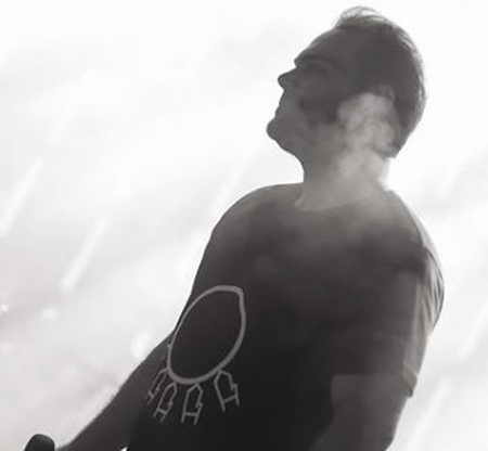 دانلود آهنگ سیامک عباسی آخر پاییز دانلود آهنگ سیامک عباسی آخر پاییز