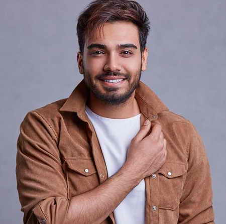 دانلود آهنگ سینا درخشنده حواسم هست بهت دانلود آهنگ سینا درخشنده حواسم هست بهت