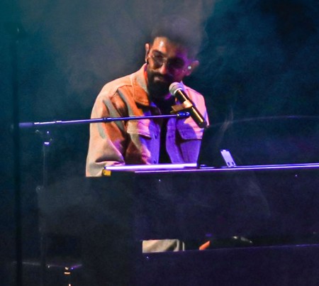 دانلود آهنگ سینا شعبانخانی سایه سر دانلود آهنگ سینا شعبانخانی سایه سر