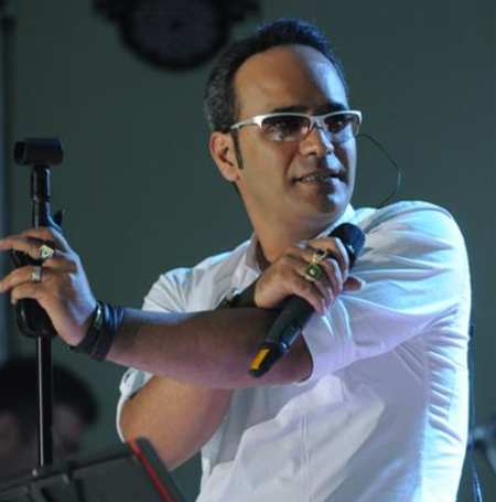 دانلود آهنگ شهرام شکوهی قصه عشق دانلود آهنگ شهرام شکوهی قصه عشق