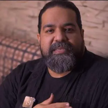 دانلود آهنگ شونه به شونه با منی رضا صادقی دانلود آهنگ شونه به شونه با منی رضا صادقی