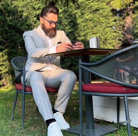 دانلود آهنگ علی زند وکیلی چه زیبایی دانلود آهنگ علی زند وکیلی چه زیبایی