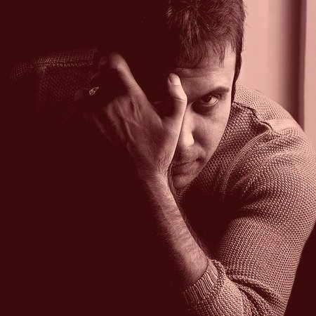 دانلود آهنگ ماه و خورشید چاوشی دانلود آهنگ ماه و خورشید چاوشی