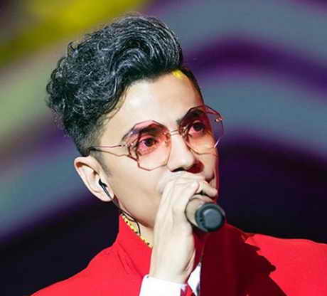 دانلود آهنگ محسن ابراهیم زاده تب دانلود آهنگ محسن ابراهیم زاده تب