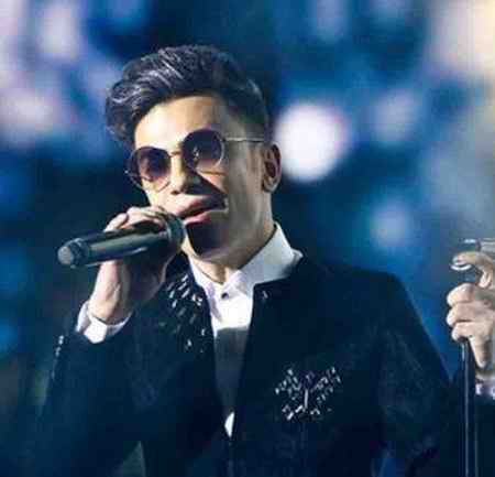 دانلود آهنگ محسن ابراهیم زاده داد و فریاد بزن دانلود آهنگ محسن ابراهیم زاده داد و فریاد بزن