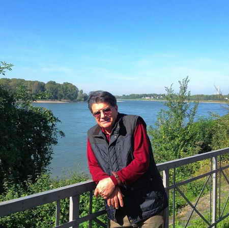 دانلود آهنگ محمدرضا شجریان خسته پر دانلود آهنگ محمدرضا شجریان خسته پر