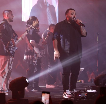 دانلود آهنگ مسعود صادقلو دوتا قلب دانلود آهنگ مسعود صادقلو دوتا قلب