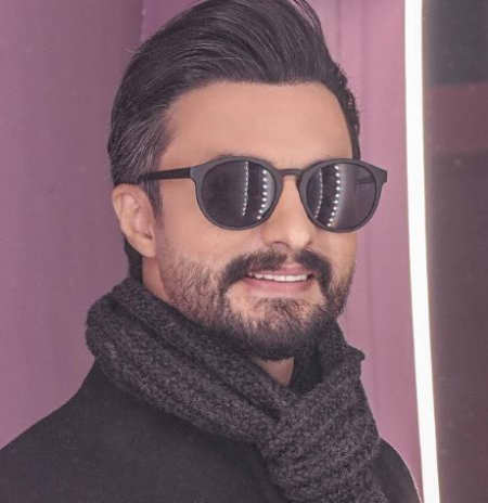 دانلود آهنگ من نمیدونم چرا هر چی که از عشقت میگم تموم نمیشه دانلود آهنگ من نمیدونم چرا هر چی که از عشقت میگم تموم نمیشه