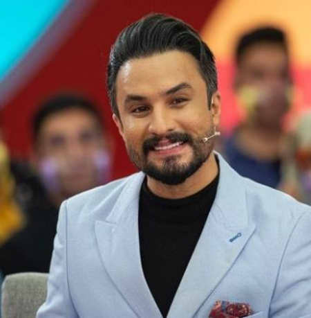 دانلود آهنگ من یه دیوونم که پای تو همیشه میمونم دانلود آهنگ من یه دیوونم که پای تو همیشه میمونم