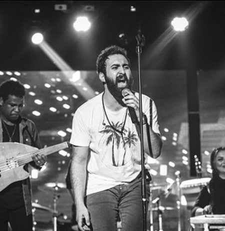 دانلود آهنگ مهدی یراحی سال درد دانلود آهنگ مهدی یراحی سال درد