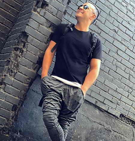 دانلود آهنگ ناصر زینعلی شبای تهرون دانلود آهنگ ناصر زینعلی شبای تهرون