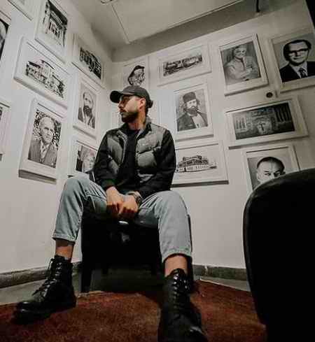 دانلود آهنگ هوامو داره همه جا حامیم دانلود آهنگ هوامو داره همه جا حامیم