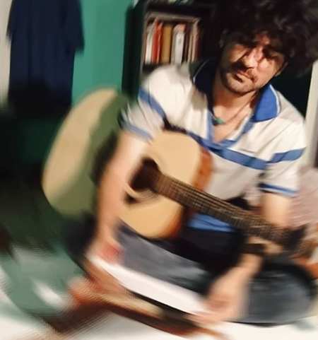 دانلود آهنگ چقدر برای امروز از لحظه هام گذر کردم دانلود آهنگ چقدر برای امروز از لحظه هام گذر کردم