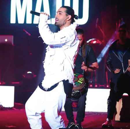 دانلود آهنگ یه حال عجیبی با تو میپیچه تو تنم دانلود آهنگ یه حال عجیبی با تو میپیچه تو تنم