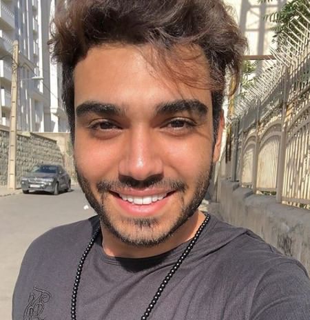 دانلود آهنگ یه نفر سینا درخشنده دانلود آهنگ یه نفر سینا درخشنده