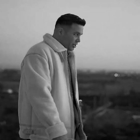 دانلود آهنگ یه نگاهم کن ای دختر دله منه بردی تو علی احمدیانی دانلود آهنگ یه نگاهم کن ای دختر دله منه بردی تو علی احمدیانی